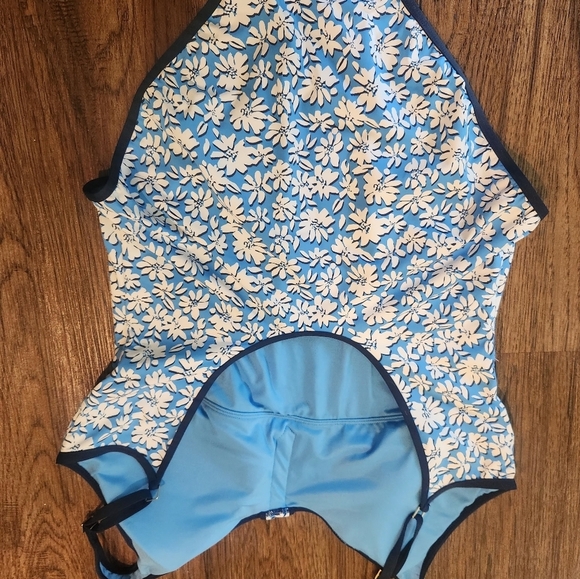 Lilly Pulitzer Swimsuit - Picture 4 of 5